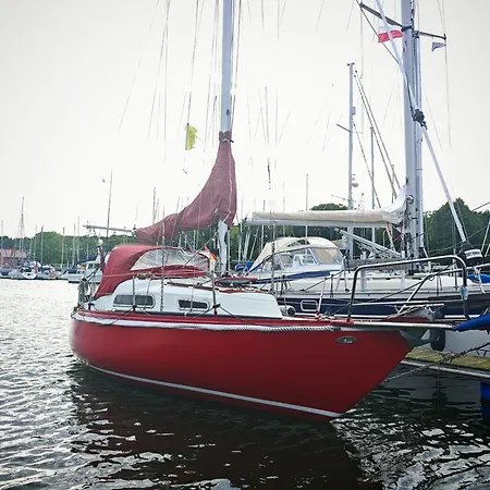Marjonetka Na Wodzie Úszó hotel Swinoujscie